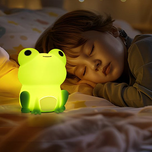 enfant endormi veilleuse bebe forme de grenouille