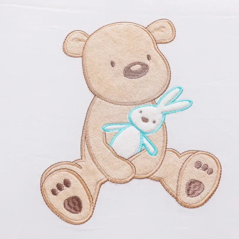 ourson avec toutou lapin