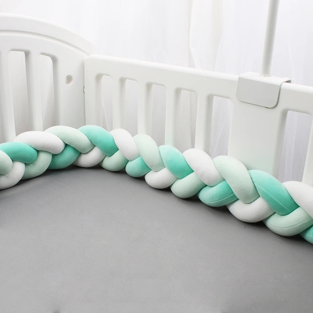 tresse de lit blanc turquoise berceau blanc