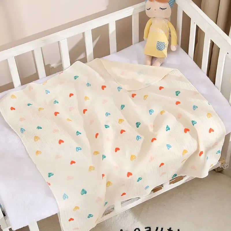 couverture bebe blanche coeurs colores